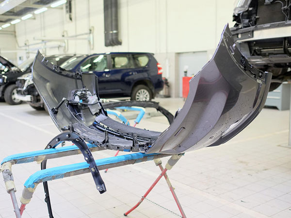 汽车前后塑料（金属）保险杠检测